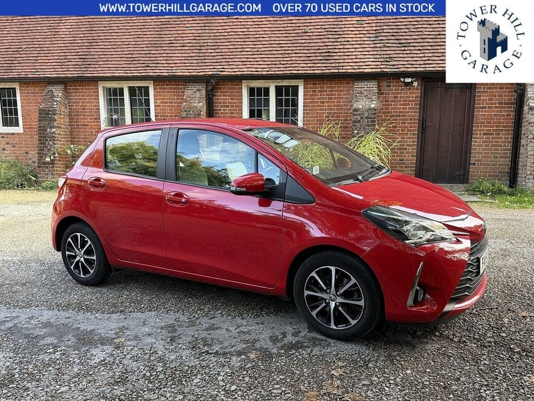 2019 Toyota Yaris 1.5 VVT-i Icon Tech Euro 6 5dr HATCHBACK Petrol Manual