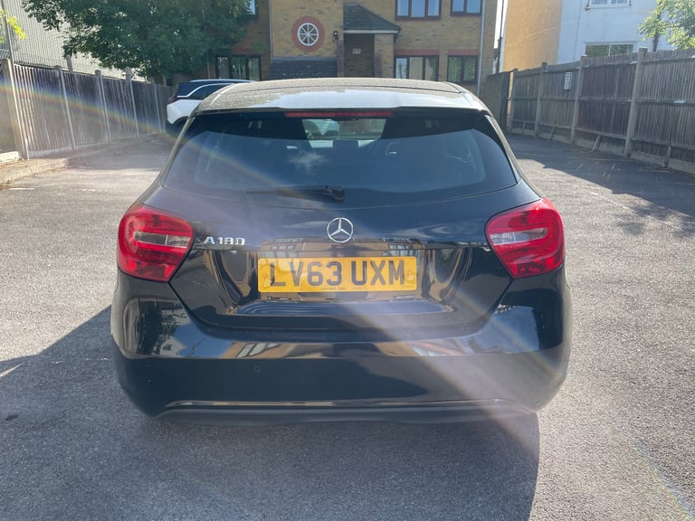 Mercedes-Benz A Class1.6 A180 - UK MODEL - BLACK - FSH & MOT May 2026
