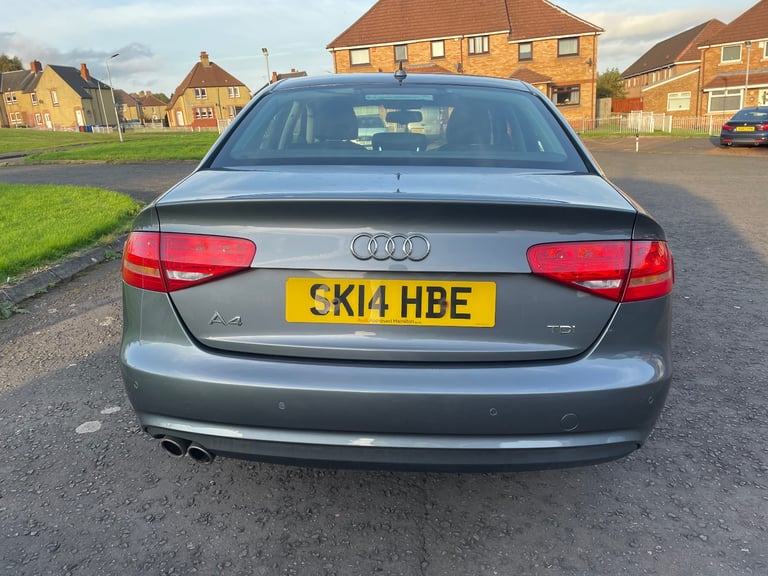 Audi, A4, Saloon, 2014, Manual,1968 (cc), 4 doors