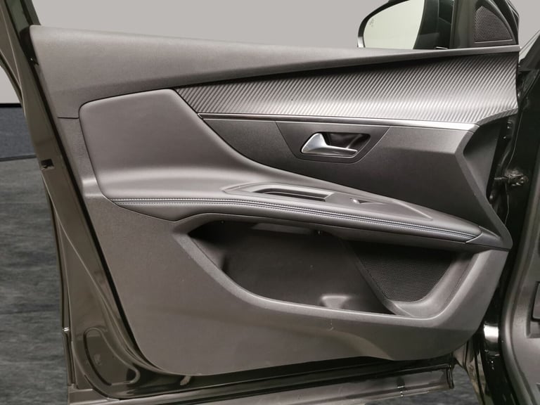 2022 Peugeot 3008 1.6 Hybrid 225 Allure 5dr e-EAT8 HATCHBACK PETROL/ELECTRIC Automatic