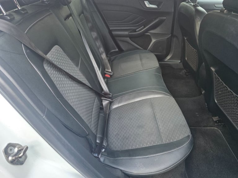 2018 Ford Focus 1.0 EcoBoost 125 Titanium X 5dr Auto HATCHBACK PETROL Automatic