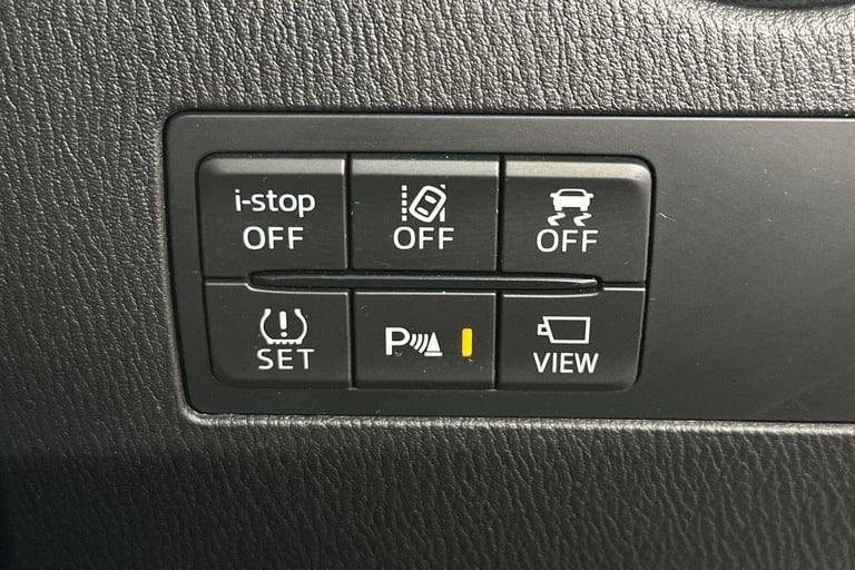 2022 Mazda Mazda2 98582 Hatchback Petrol Manual