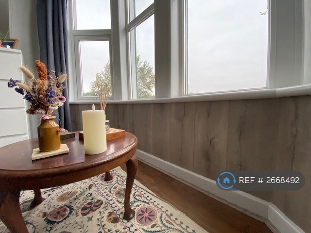 7 bedroom house in Grant Avenue, Liverpool, L15 (7 bed) (#2668492)