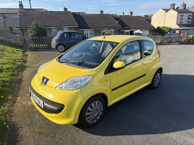 Peugeot, 107, Hatchback, 2007, Manual, 998 (cc), 3 doors