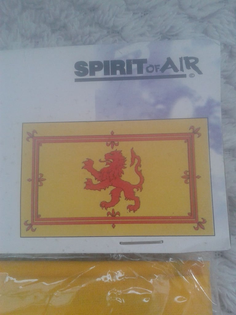 image for BRAND NEW SCOTTISH FLAG + TELESCOPIC POLE
