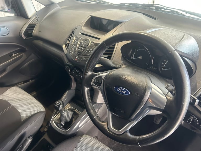 Ford, ECOSPORT, Hatchback, 2015, Manual, 999 (cc), 5 doors