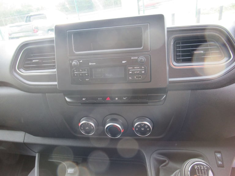 2022 Nissan Interstar 2.3 dci 135ps H2 Acenta Van PANEL VAN DIESEL Manual