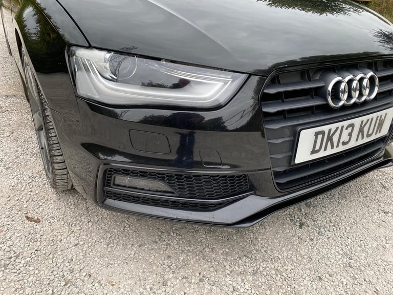 2013 Audi A4 2.0 TDI Black Edition Multitronic Euro 5 (s/s) 4dr SALOON Diesel Automatic