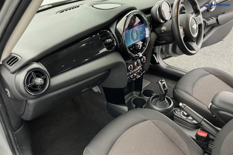 2022 MINI Hatch 1.5 Cooper Classic 5dr Auto Hatchback Petrol Automatic