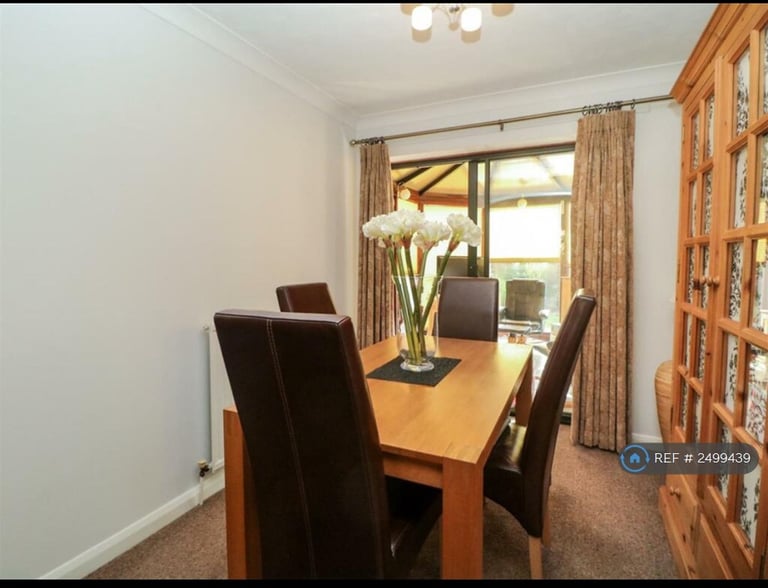 4 bedroom house in Muirfield Avenue, Doncaster, DN4 (4 bed) (#2499439)