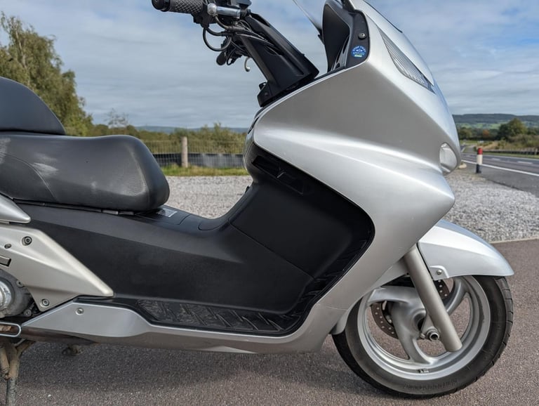 2001 HONDA SILVER WING 600