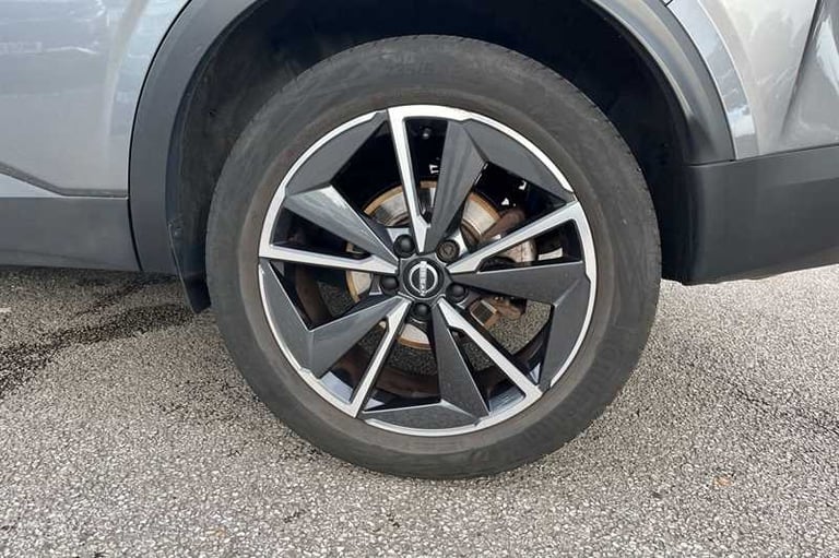 2023 Nissan Qashqai 1.3 DIG-T MH TEKNA 5DR Hatchback Petrol Manual
