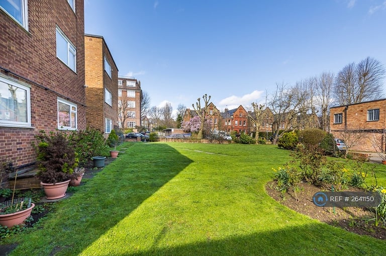 2 bedroom flat in Sherwood, London, NW6 (2 bed) (#2641150)
