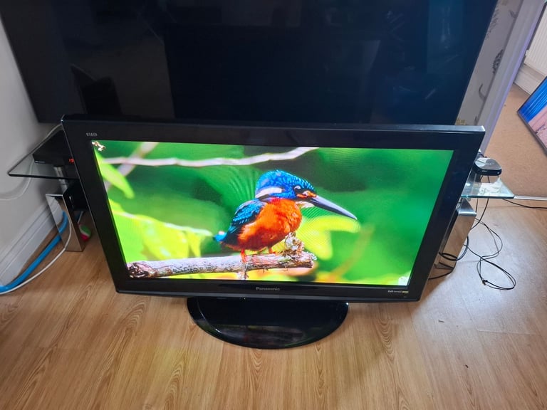 37 inch Panasonic HD Ready TV 