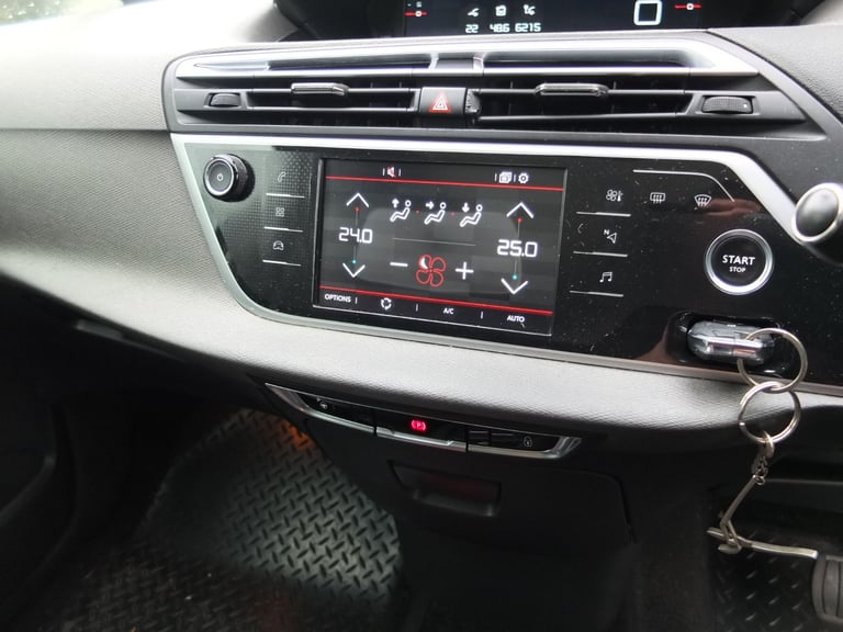 Citroen, GRAND C4 PICASSO, MPV, 2017, Semi-Auto, 1560 (cc), 5 doors