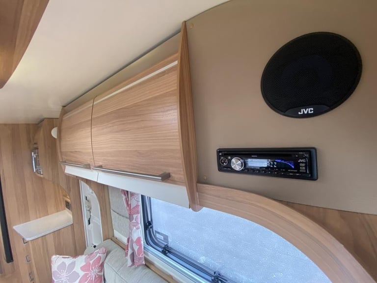 2014 BAILEY UNICORN CORDOBA LUXURY TOURING CARAVAN