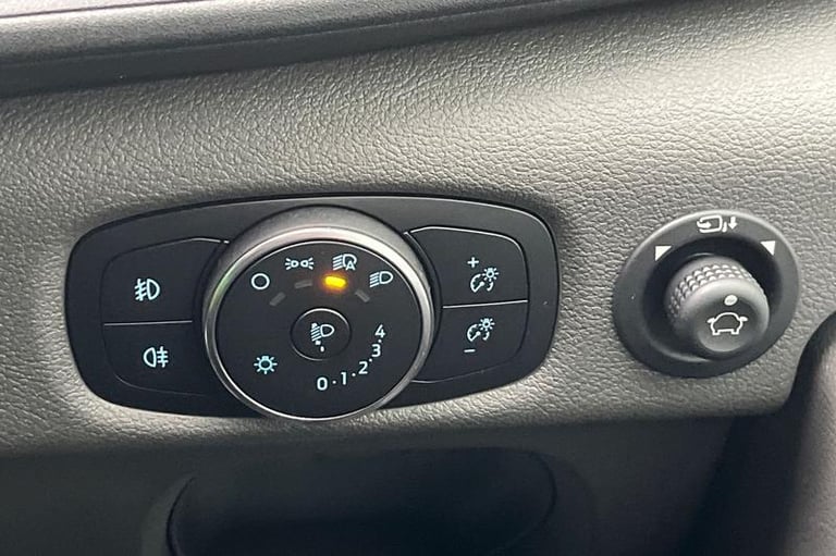 2025 Ford Transit 460 Leader L4 H3 ELWB High Roof 17 Seat Minibus RWD 2.0 EcoBlue 165ps, PRIV Min...