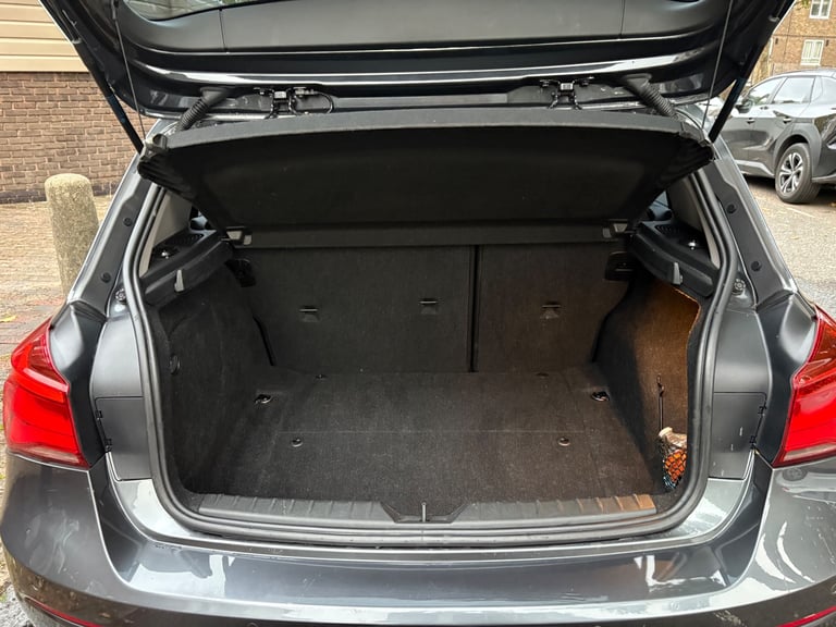 BMW, 1 SERIES, Hatchback, 2018, Semi-Auto, 1496 (cc), 5 doors