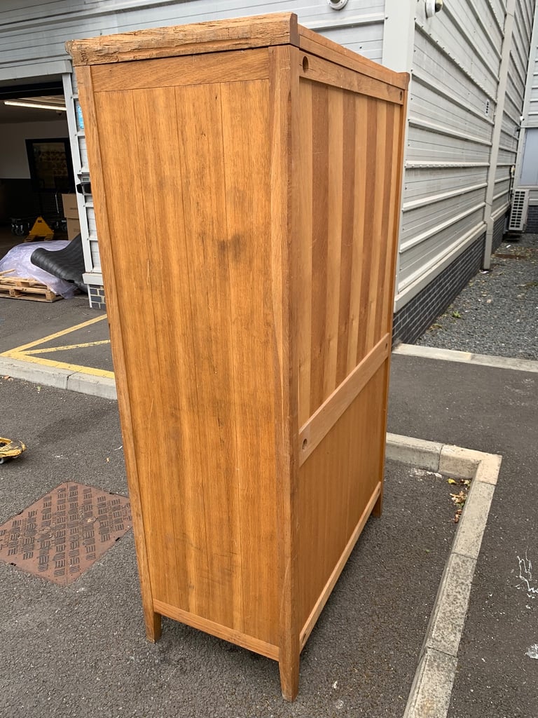 Marks & Spencer Oak Freestanding large Larder Pantry cupboard with drawers