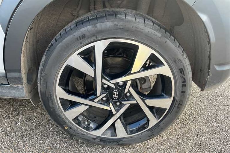 2023 Hyundai KONA 1.0 TGDi 48V MHEV Premium 5dr HATCHBACK PETROL Manual