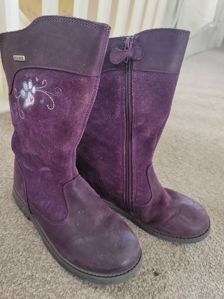 Start rite plum boots 11.5F