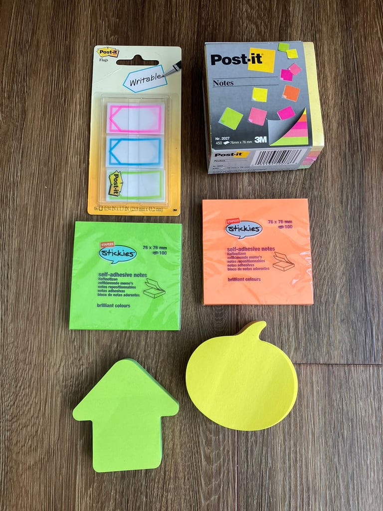 Stationery: Post-it Flags/cube/arrows/speech bubble & Staples Stickies