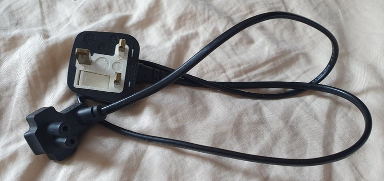 5A Power Cable Cord UK Plug to figure 8