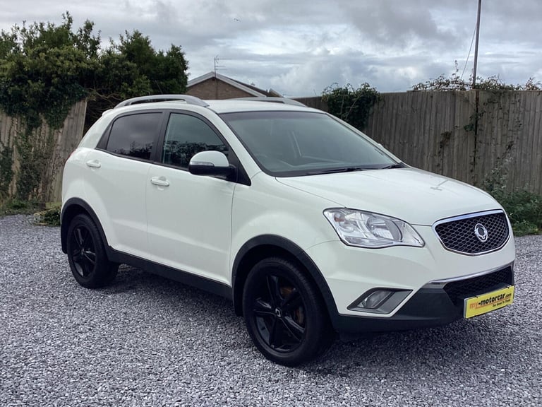 image for  Ssangyong Korando 2.0D LE Euro 5 5dr Diesel Manual