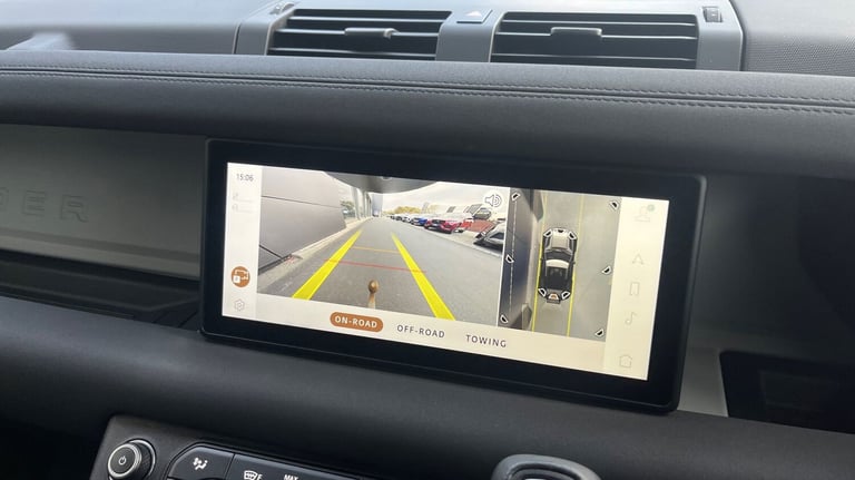 2022 Land Rover Defender Diesel Estate 3.0 D250 X-Dynamic SE 90 3dr Auto SUV Diesel Automatic