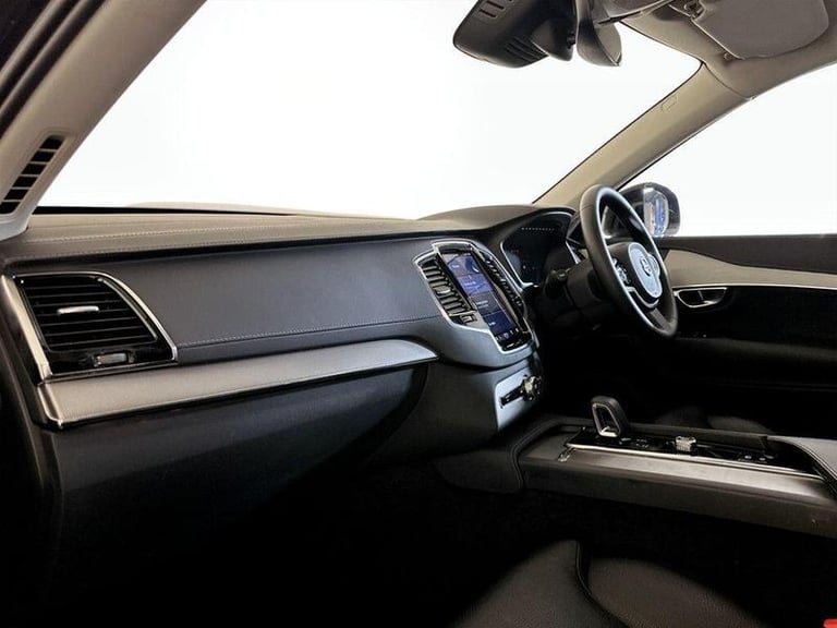 2022 Volvo XC90 2.0h T8 Recharge 18.8kWh Plus Auto 4WD Euro 6 (s/s) 5dr Automatic SUV Hybrid Auto...