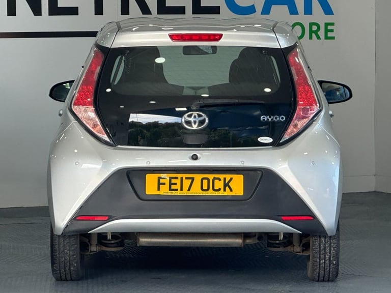 2017 Toyota AYGO 1.0 VVT-i x-play Hatchback 5dr Petrol Manual Euro 6 (68 ps) Hatchback Petrol Manual