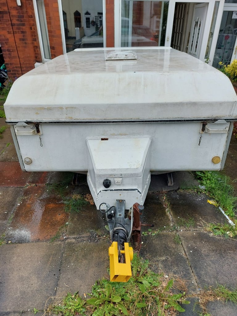 Rapido pop up caravan/trailer