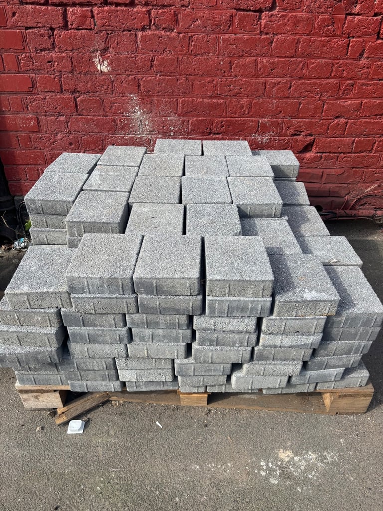 Paving sets £120