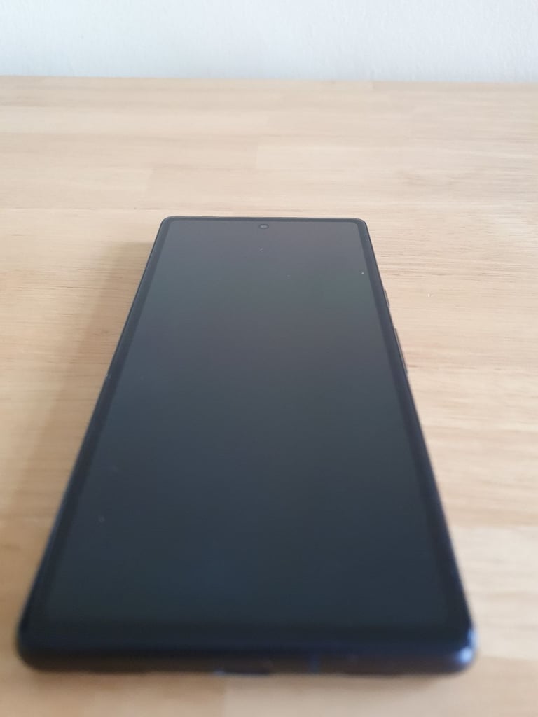 Google Pixel 7a – new, unlocked and De-Googled