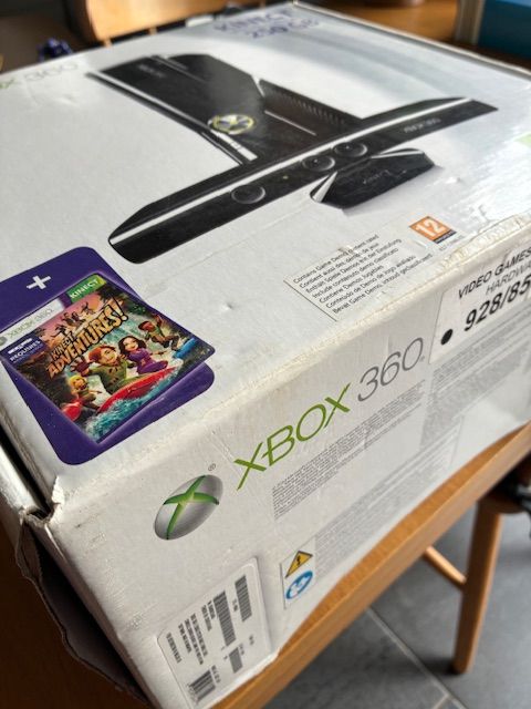 Xbox 360 Kinect Special Edition (Sold as a bundle only)