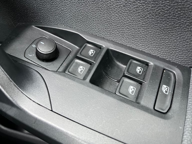  SEAT Arona 1.0 Tsi Evo Se Technology Suv 5dr Petrol Manual Euro 6 s/s 95 Ps