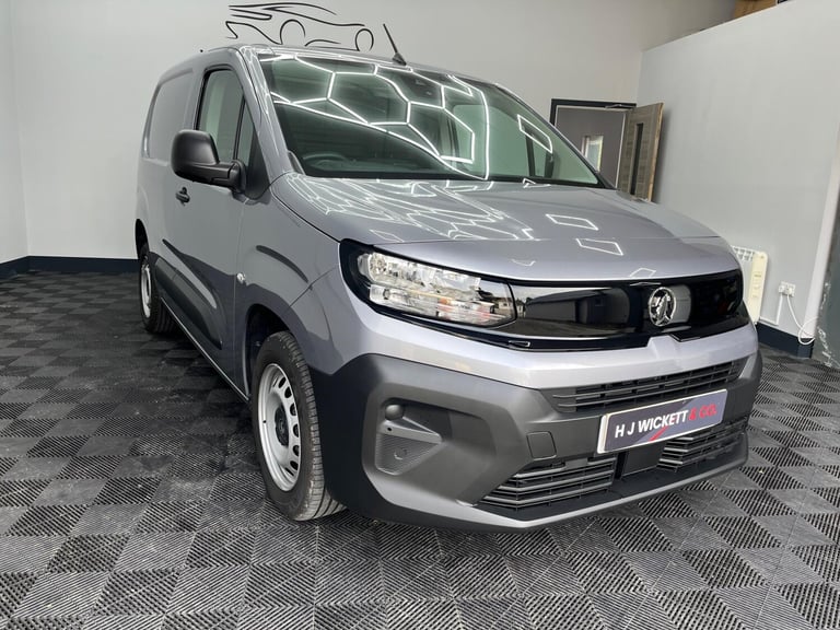 2025 Vauxhall Combo 1.5 Turbo D 2300 Prime Panel Van SWB Euro 6 (s/s) 5dr PANEL VAN Diesel Manual