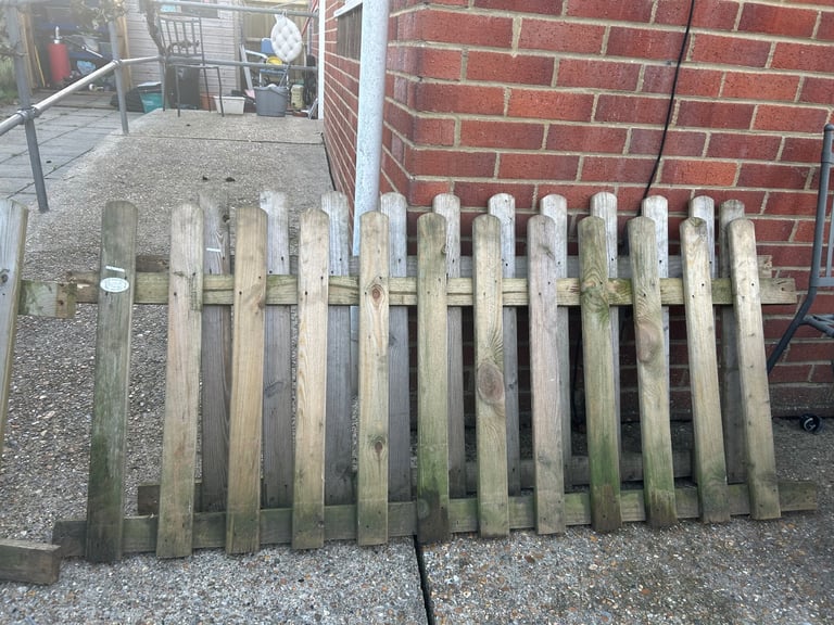 Picket Fence Panels