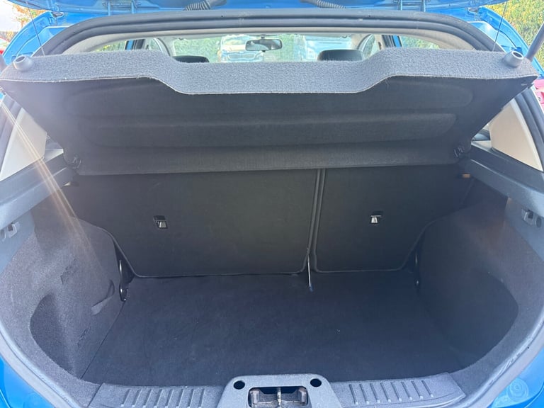 2011 Ford Fiesta 1.4 Zetec 5dr HATCHBACK Petrol Manual