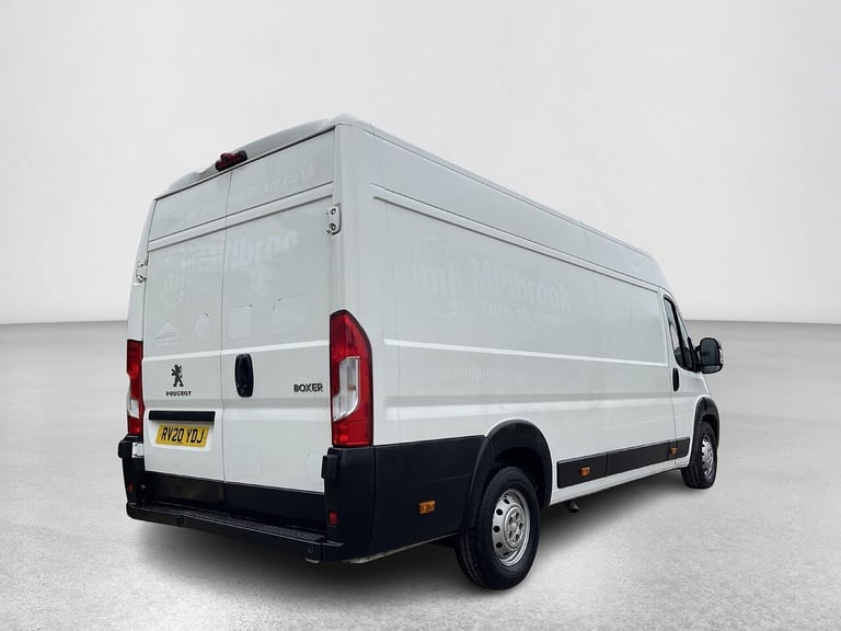 2020 Peugeot Boxer 2.2 BlueHDi 435 Professional L4 H2 Euro 6 (s/s) 5dr PANEL VAN Diesel Manual