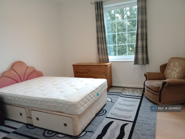 5 bedroom house in Cedars Court, Perth, PH2 (5 bed) (#2649952)