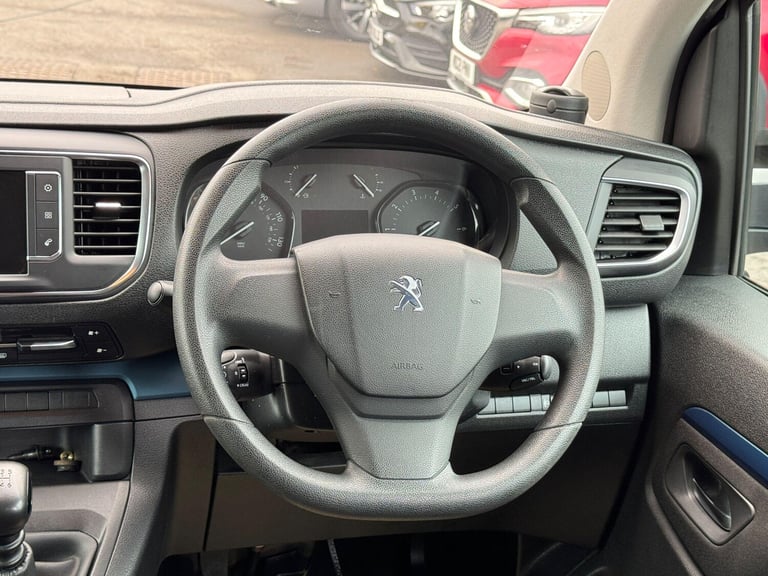 2017 Peugeot Traveller 1.6 BlueHDi Active Standard MPV 5dr Diesel Manual MWB Euro 6 (s/s) (115 ps...
