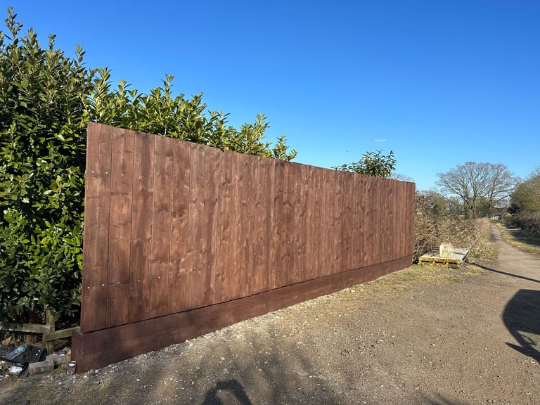 Wood boards,scaffolding,planks, 3.9 meters, 13 ft fencing,decking