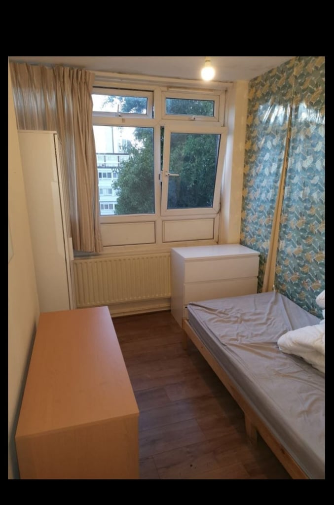Single Room for Rent at Mancheste Road, E14