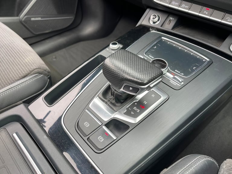 2019 Audi Q5 2.0 TDI 40 Black Edition SUV 5dr Diesel S Tronic quattro Euro 6 (s/s) (190 SUV Diese...