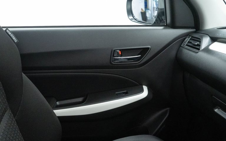 2022 72 SUZUKI SWIFT 1.2 DUALJET MHEV SZ-T HATCHBACK 5DR PETROL HYBRID MANUAL EU