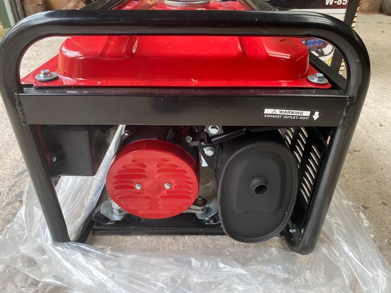 Professional 8500W 3 phase GENERATOR 