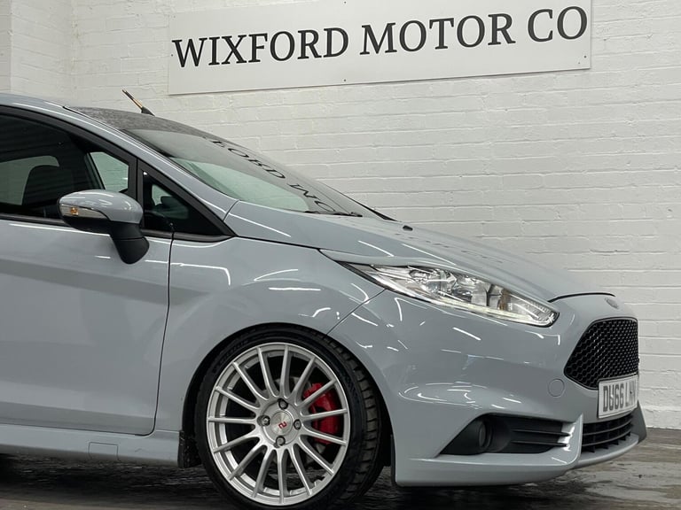 2016 Ford Fiesta 1.6T EcoBoost ST-200 Euro 6 3dr HATCHBACK Petrol Manual