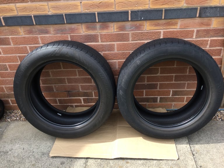 2 x KUMHO GRUGEN HP91 Tyres