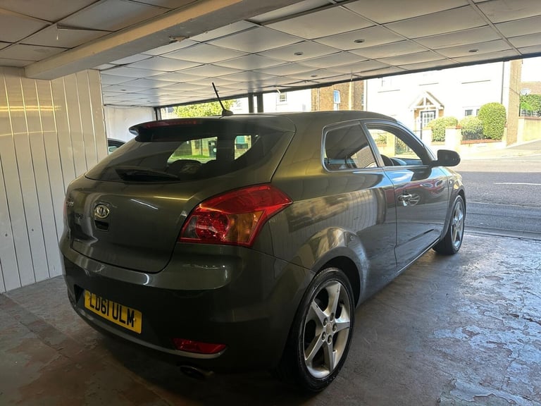 Kia Pro Ceed 1.6 3 Euro 5 3dr Petrol Manual - Image 7